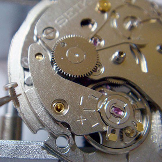 Seiko 5 automatic 7S26C 7S36C complete service watchrepair